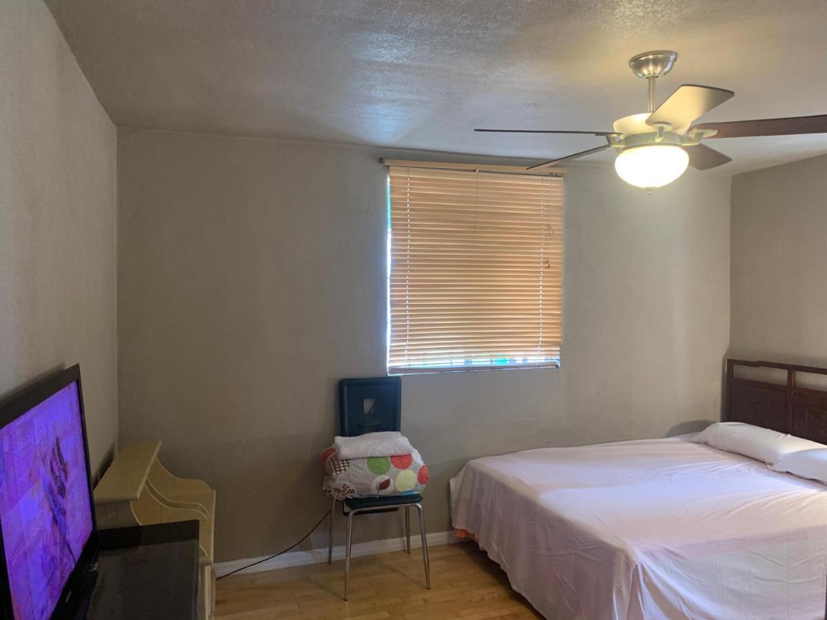 Rosemead Homestay Bagian luar foto