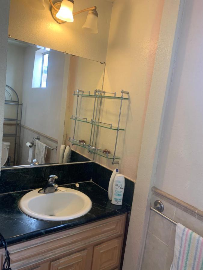 Rosemead Homestay Bagian luar foto