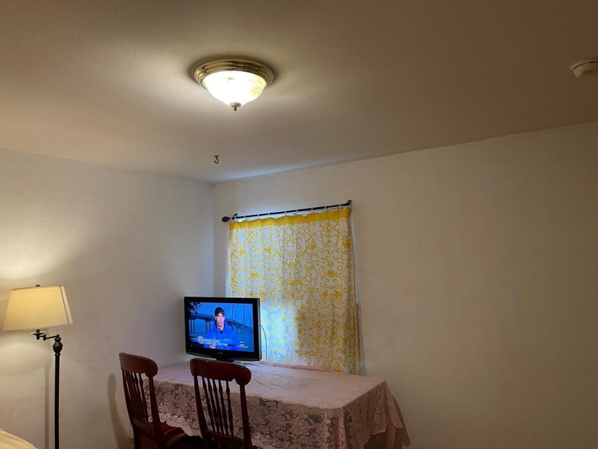 Rosemead Homestay Bagian luar foto