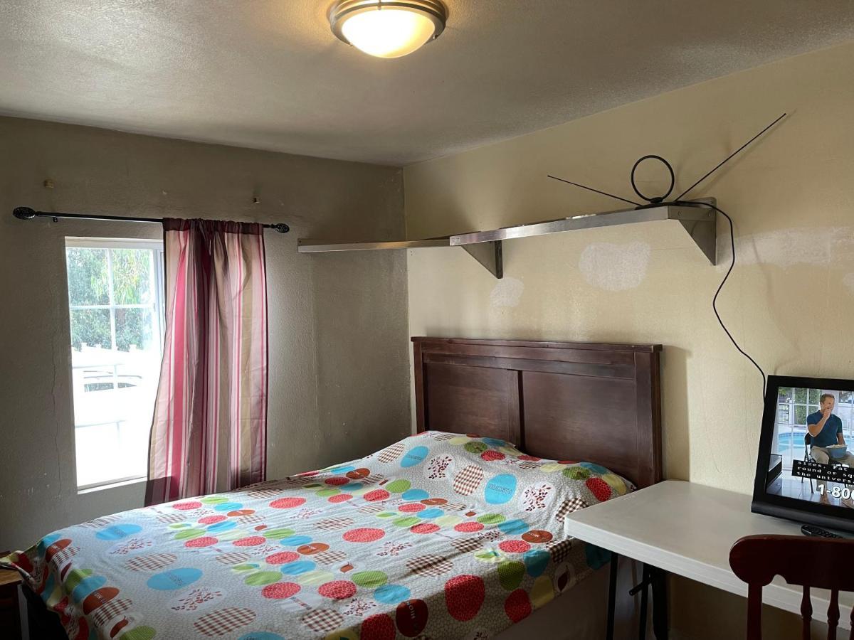 Rosemead Homestay Bagian luar foto